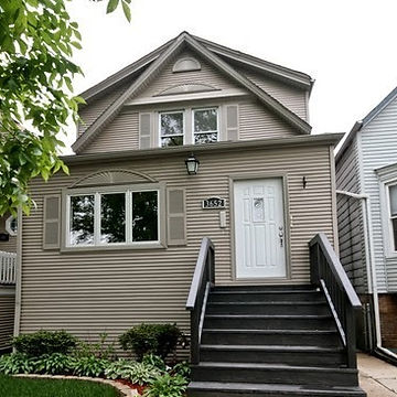 3652 N Richmond St Chicago